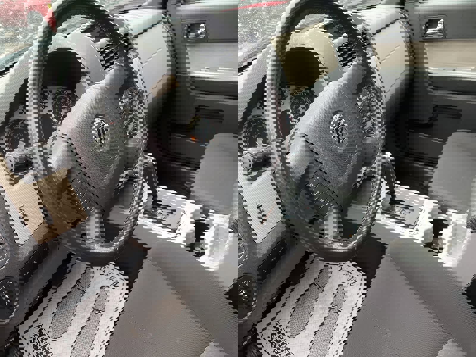 Used 2009 Mercury Mariner 2WD image 29