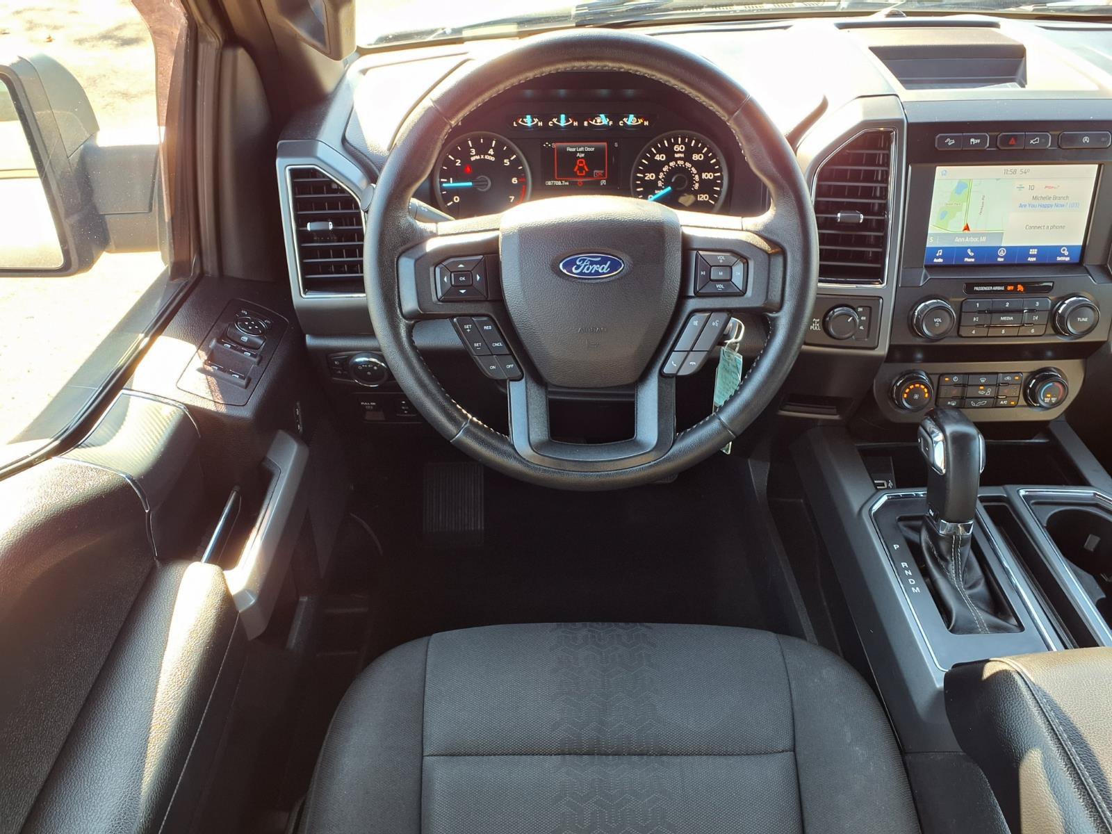 Used 2020 Ford F150 XLT w/ Equipment Group 302A Luxury AWD/4WD image 14
