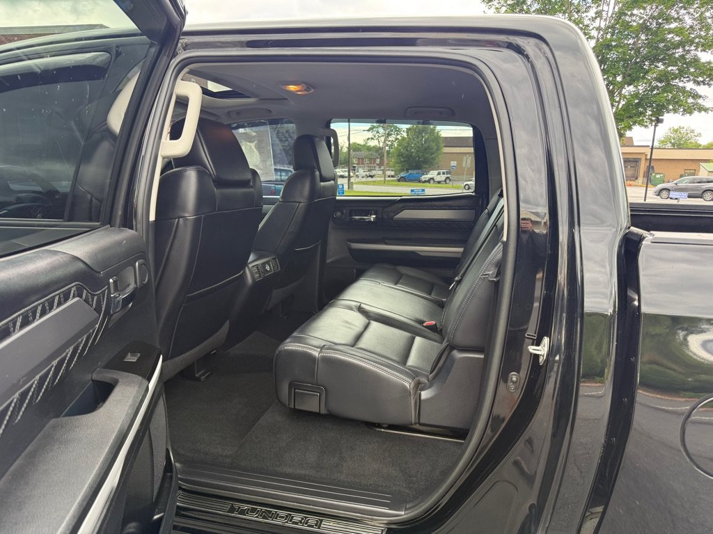 Used 2018 Toyota Tundra Platinum AWD/4WD image 6