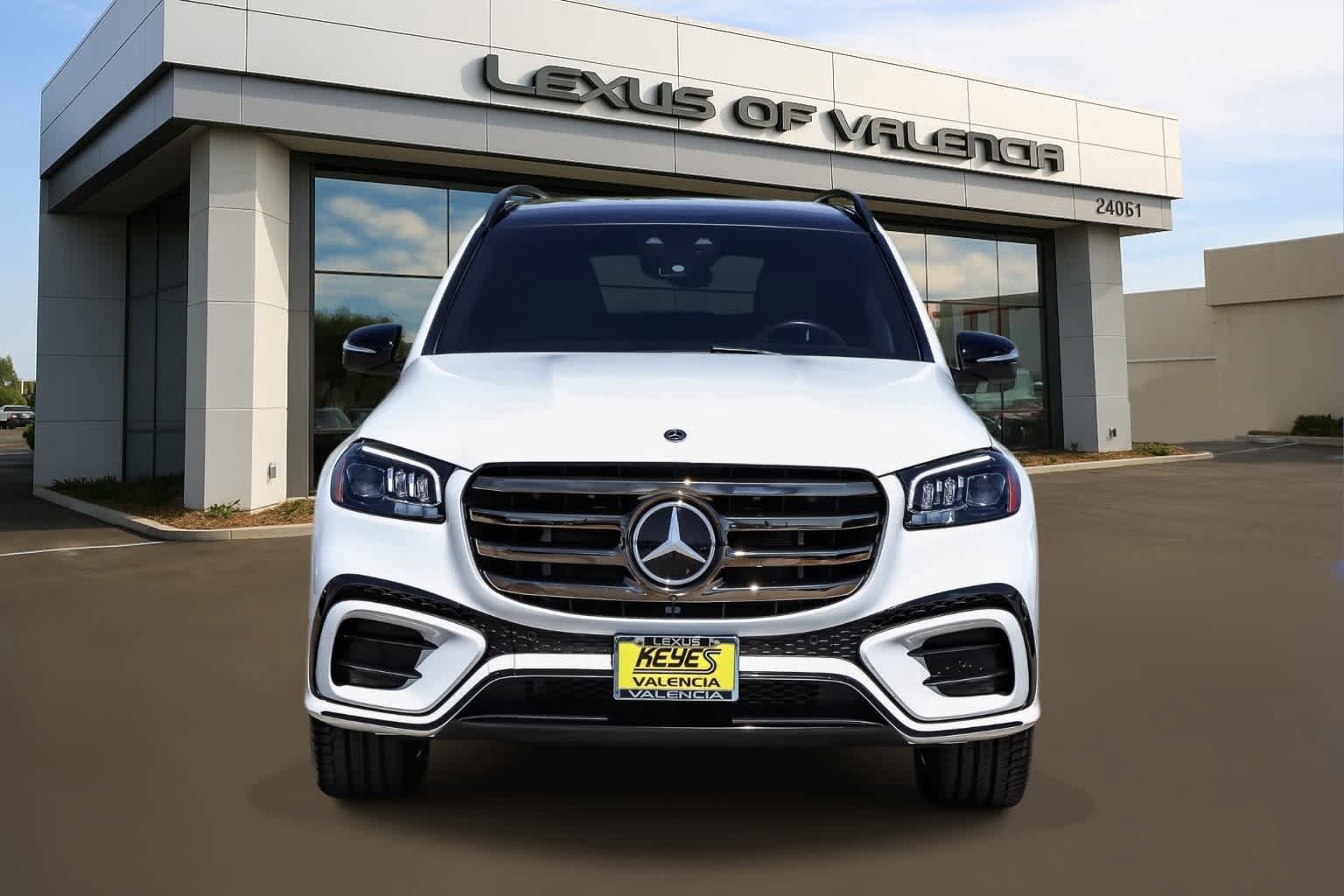 Used 2024 Mercedes-Benz GLS 450 4MATIC image 6
