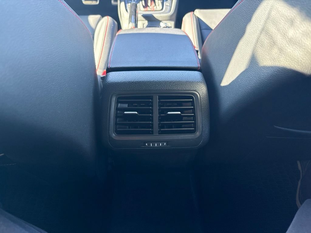 Used 2018 Volkswagen GTI 4-Door FWD image 26