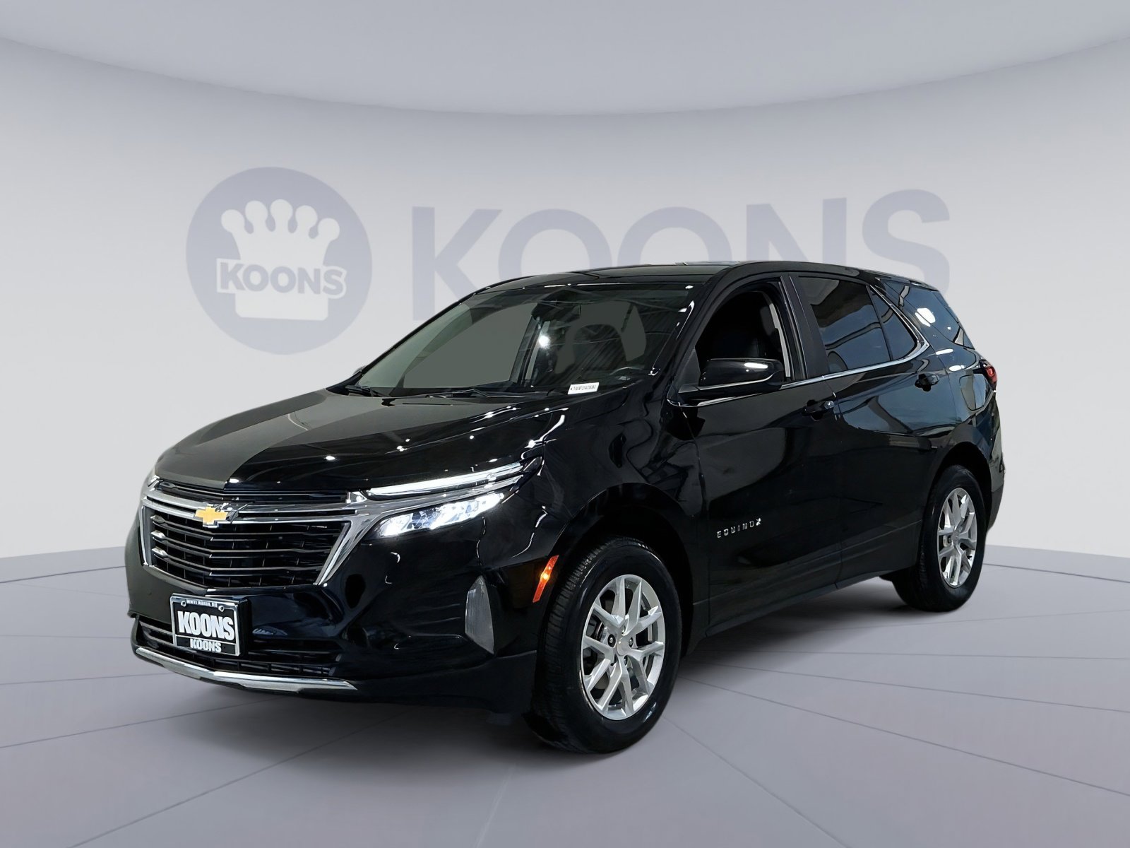Used 2024 Chevrolet Equinox LT AWD/4WD image 1