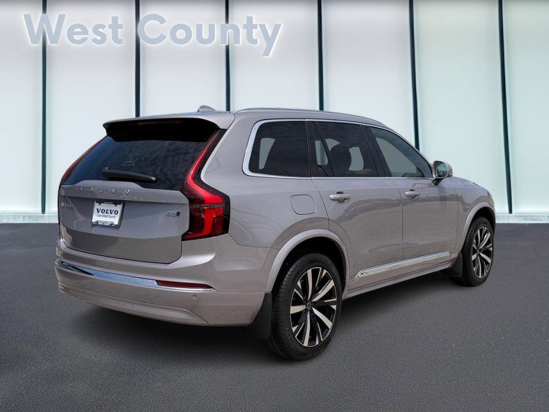 New 2026 Volvo XC90 B5 Core AWD/4WD image 3