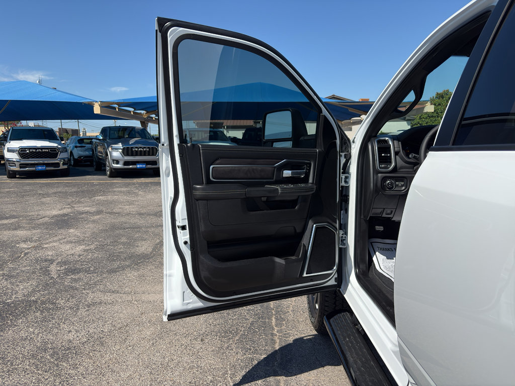 Used 2025 RAM 2500 Laramie w/ Night Edition AWD/4WD image 11