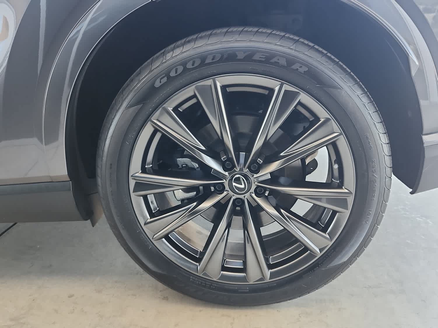Used 2023 Lexus RX 350 F Sport w/ Cold Area Package AWD/4WD image 10
