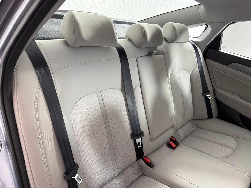 Used 2016 Hyundai Sonata SE FWD image 20