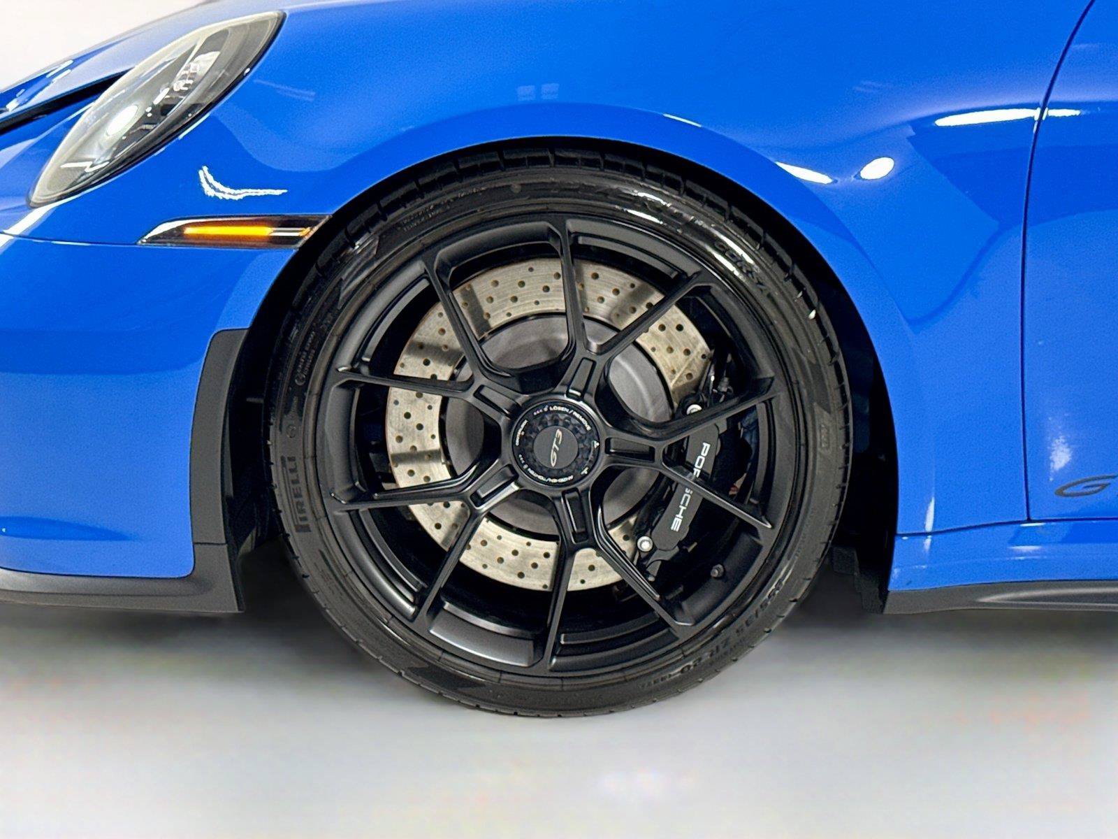 Used 2023 Porsche 911 GT3 RWD image 40