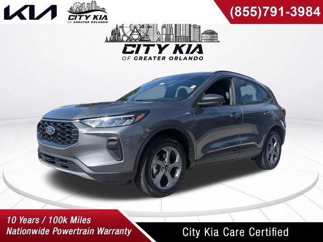 Used 2025 Ford Escape ST-Line AWD/4WD image 1