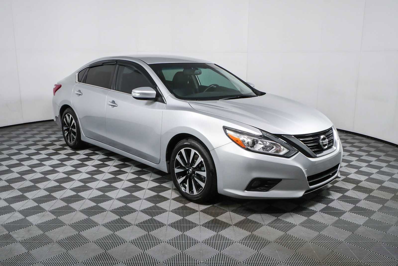Used 2018 Nissan Altima 2.5 SL FWD video 1