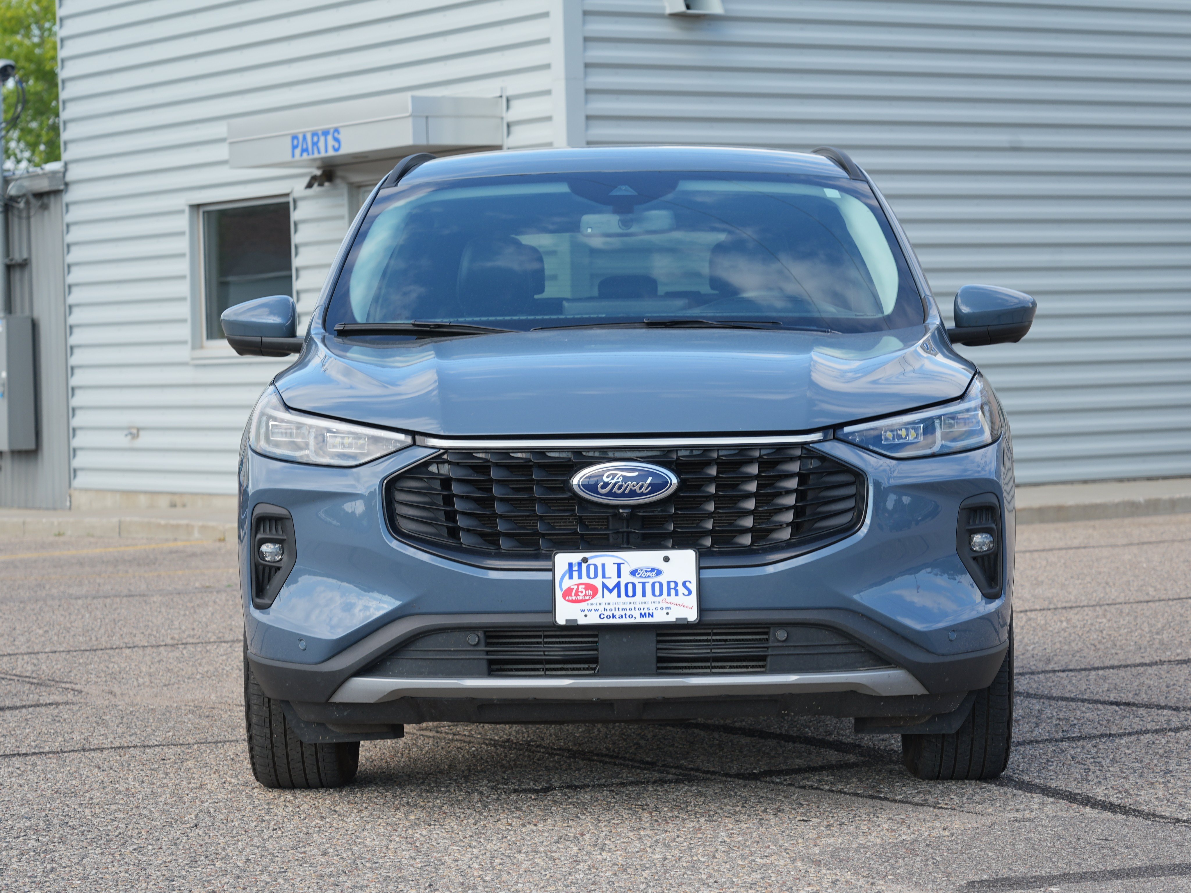Used 2025 Ford Escape Platinum w/ Premium Technology Package AWD/4WD image 9