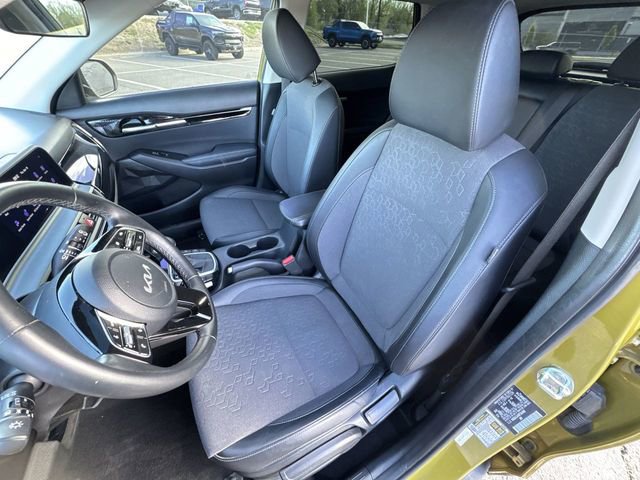Used 2024 Kia Seltos S AWD/4WD image 21