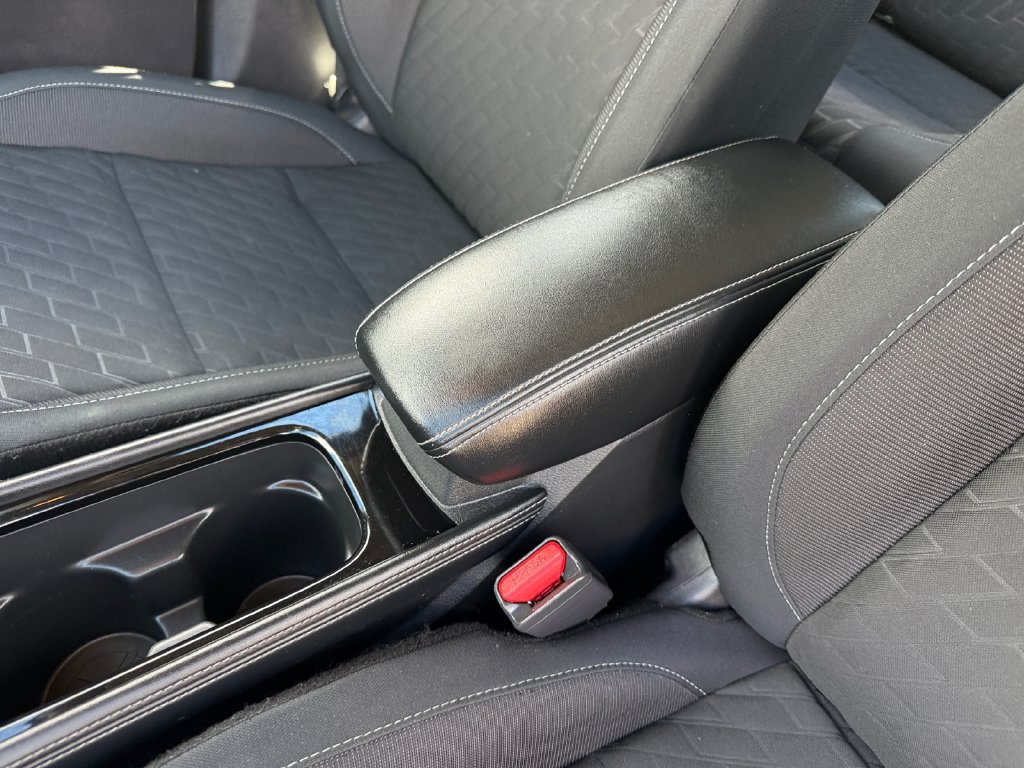 Certified 2023 Nissan Kicks SV FWD image 25