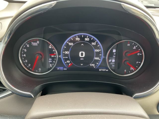 Used 2019 Chevrolet Malibu Premier w/ Sun and Wheel Package image 12