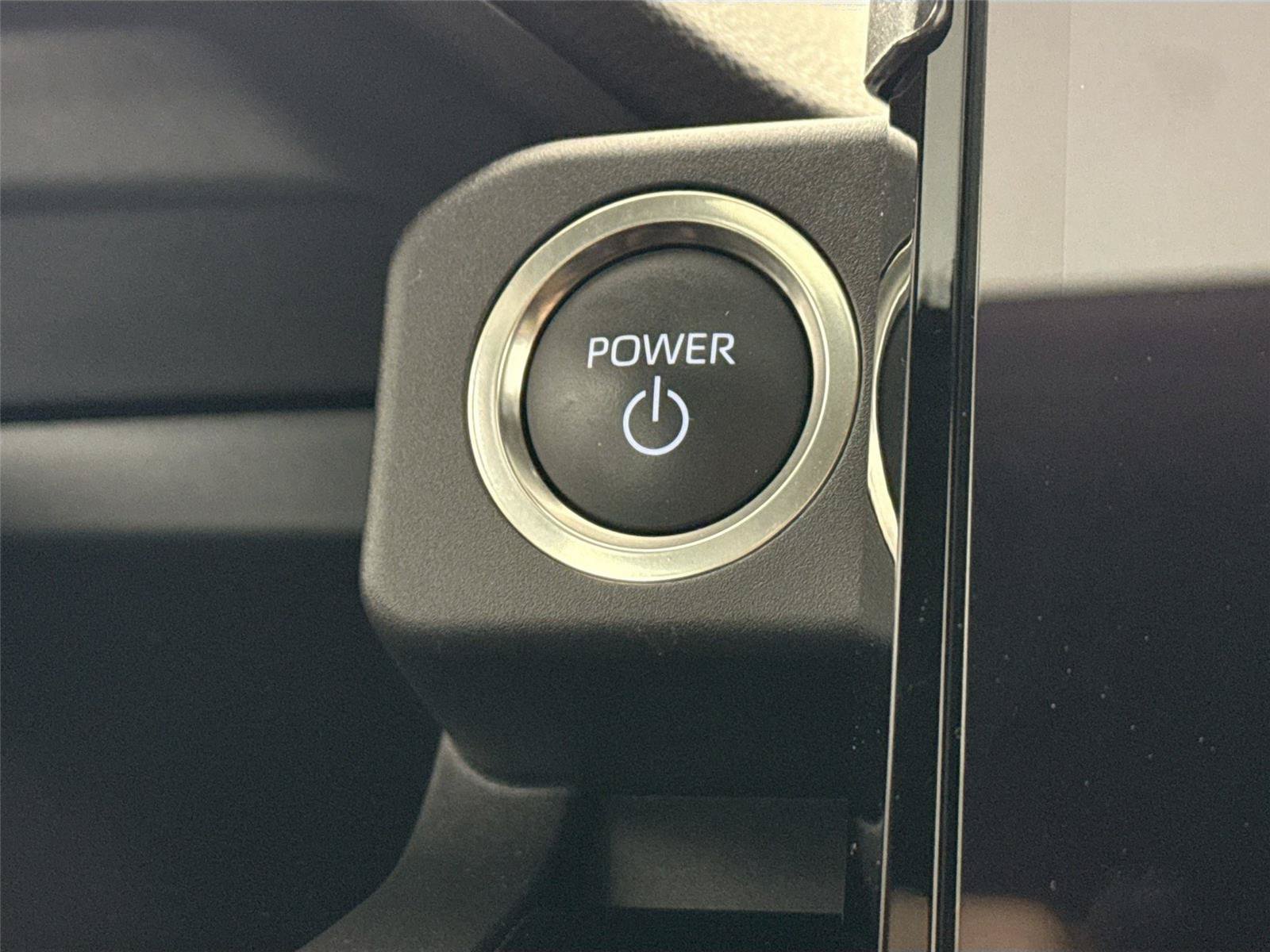 Certified 2025 Toyota 4Runner Limited AWD/4WD image 21