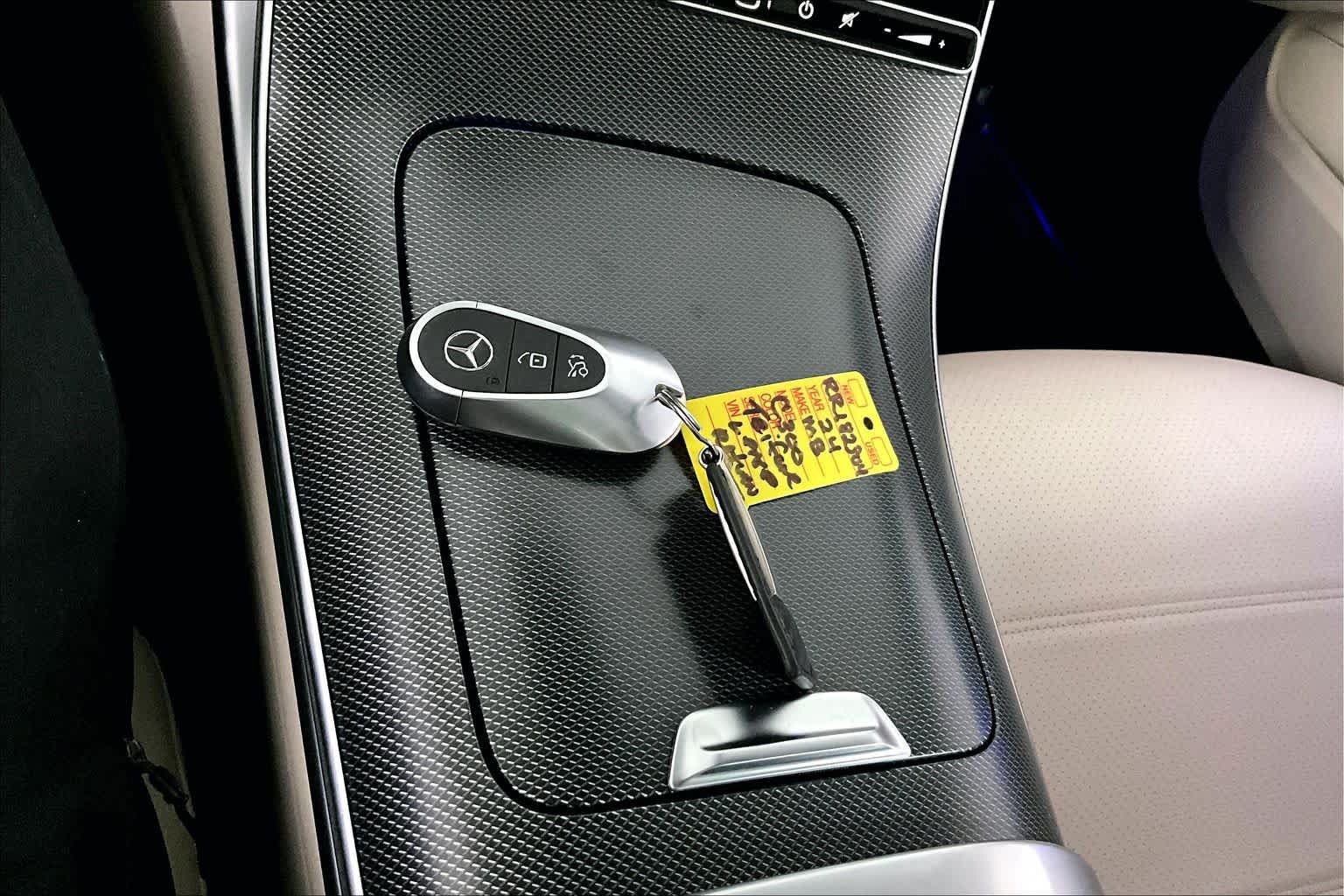Used 2024 Mercedes-Benz C 300 4MATIC Sedan image 15