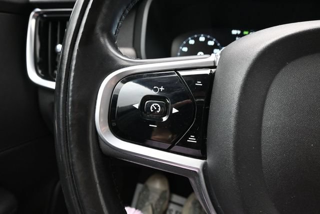 Used 2018 Volvo V90 T5 Cross Country w/ Plus Package AWD/4WD image 25