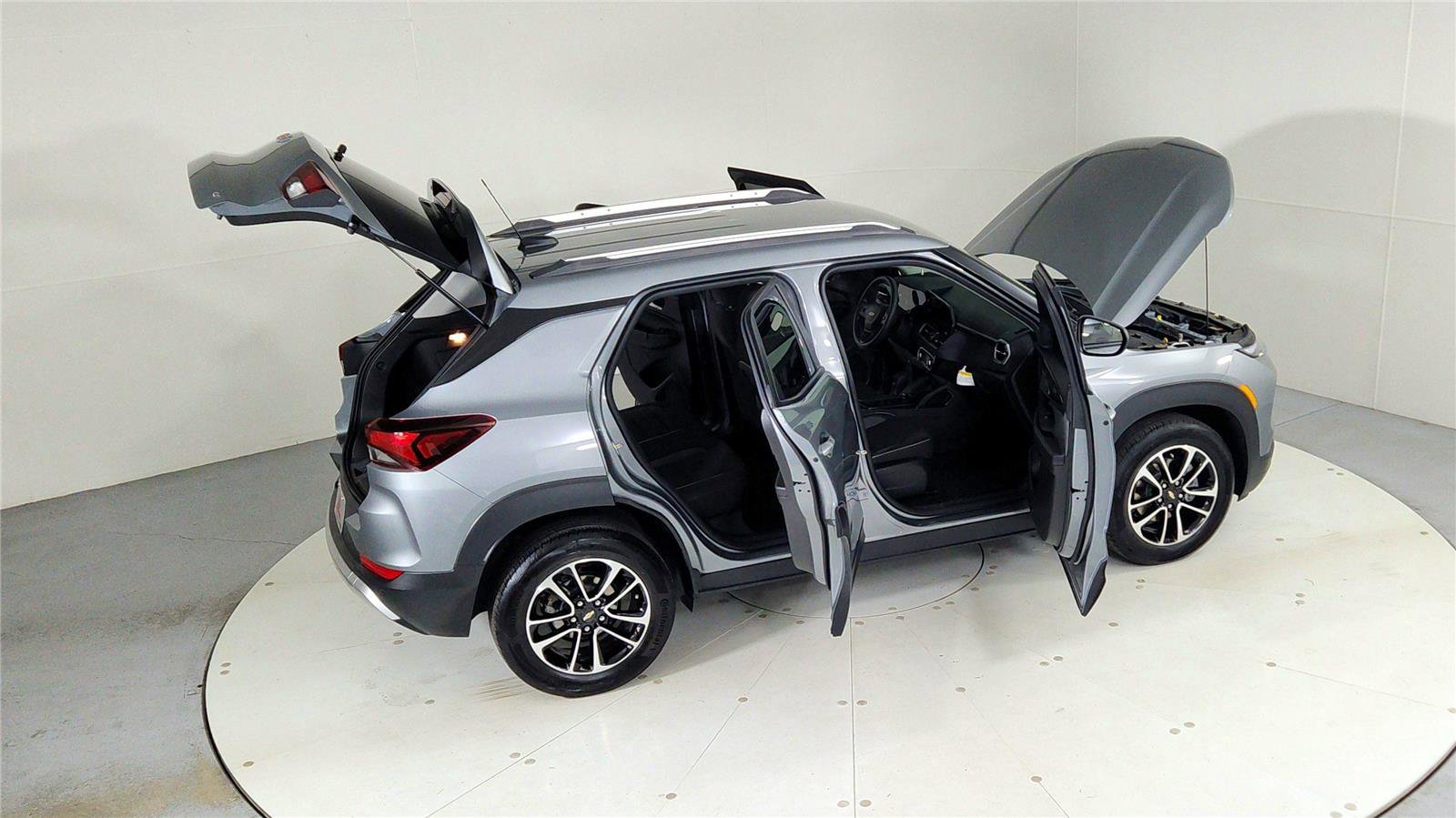 Used 2024 Chevrolet TrailBlazer LT w/ Driver Confidence Package image 45