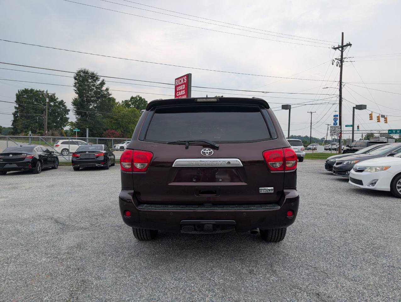 Used 2014 Toyota Sequoia Platinum RWD image 5