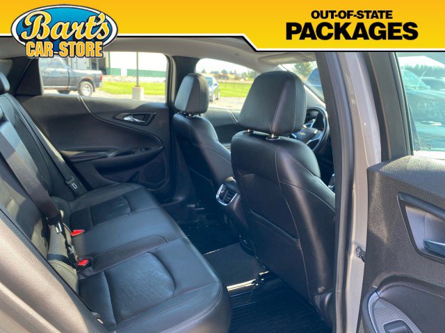 Used 2017 Chevrolet Malibu LT w/ Leather Package image 9