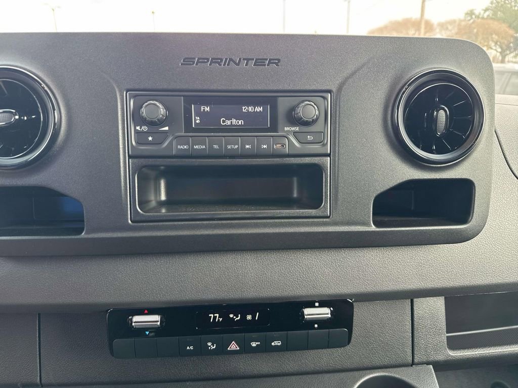 New 2025 Mercedes-Benz Sprinter 2500 image 11