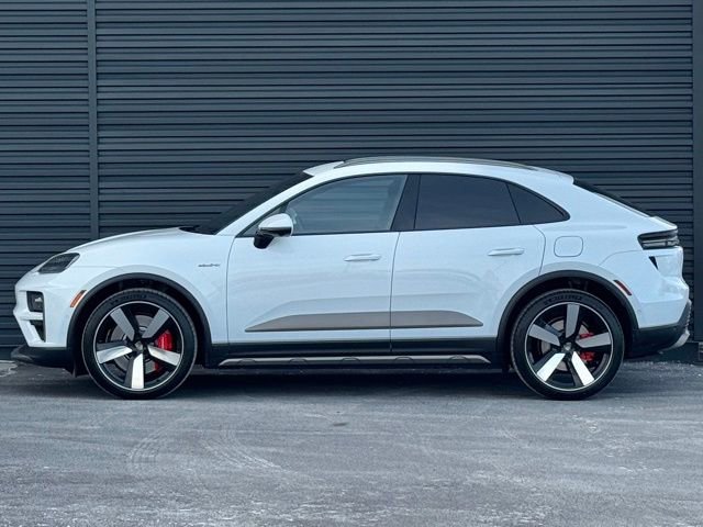 New 2025 Porsche Macan Turbo Electric image 2