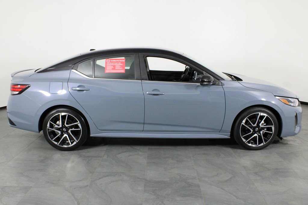 Certified 2024 Nissan Sentra SR w/ Trunk Package FWD image 15