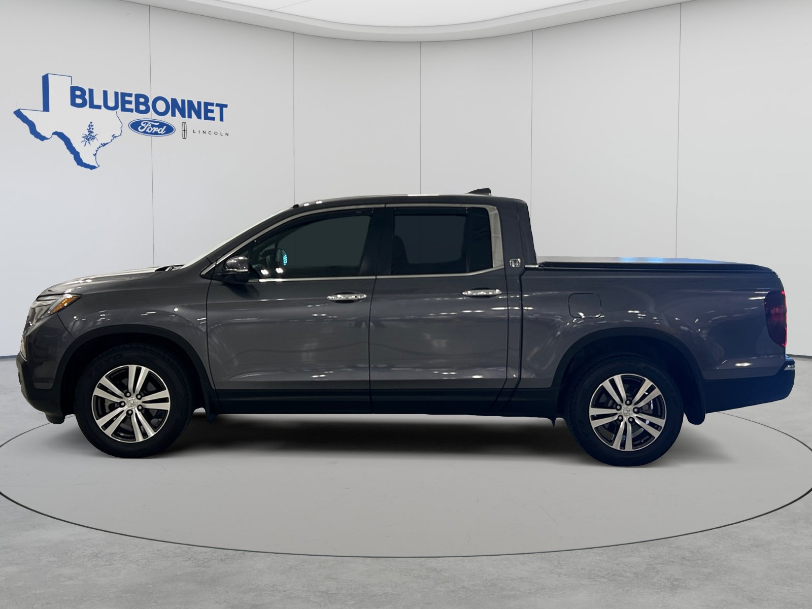 Used 2017 Honda Ridgeline RTS image 8