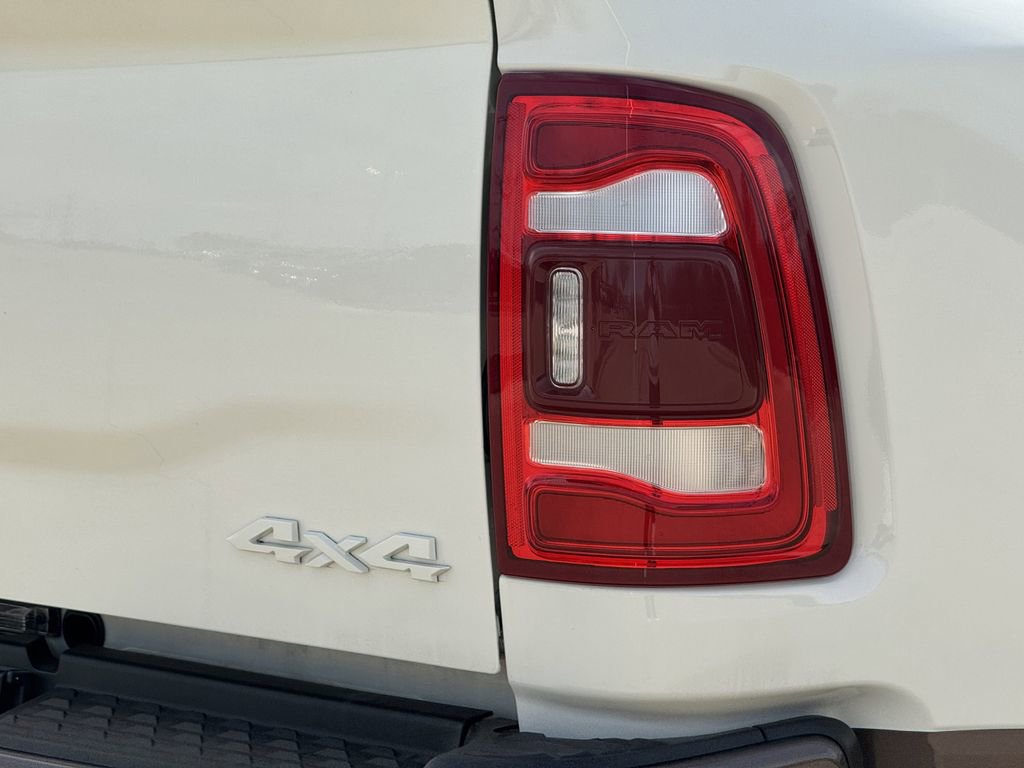 Used 2024 RAM 3500 Limited w/ Towing Technology Group image 13