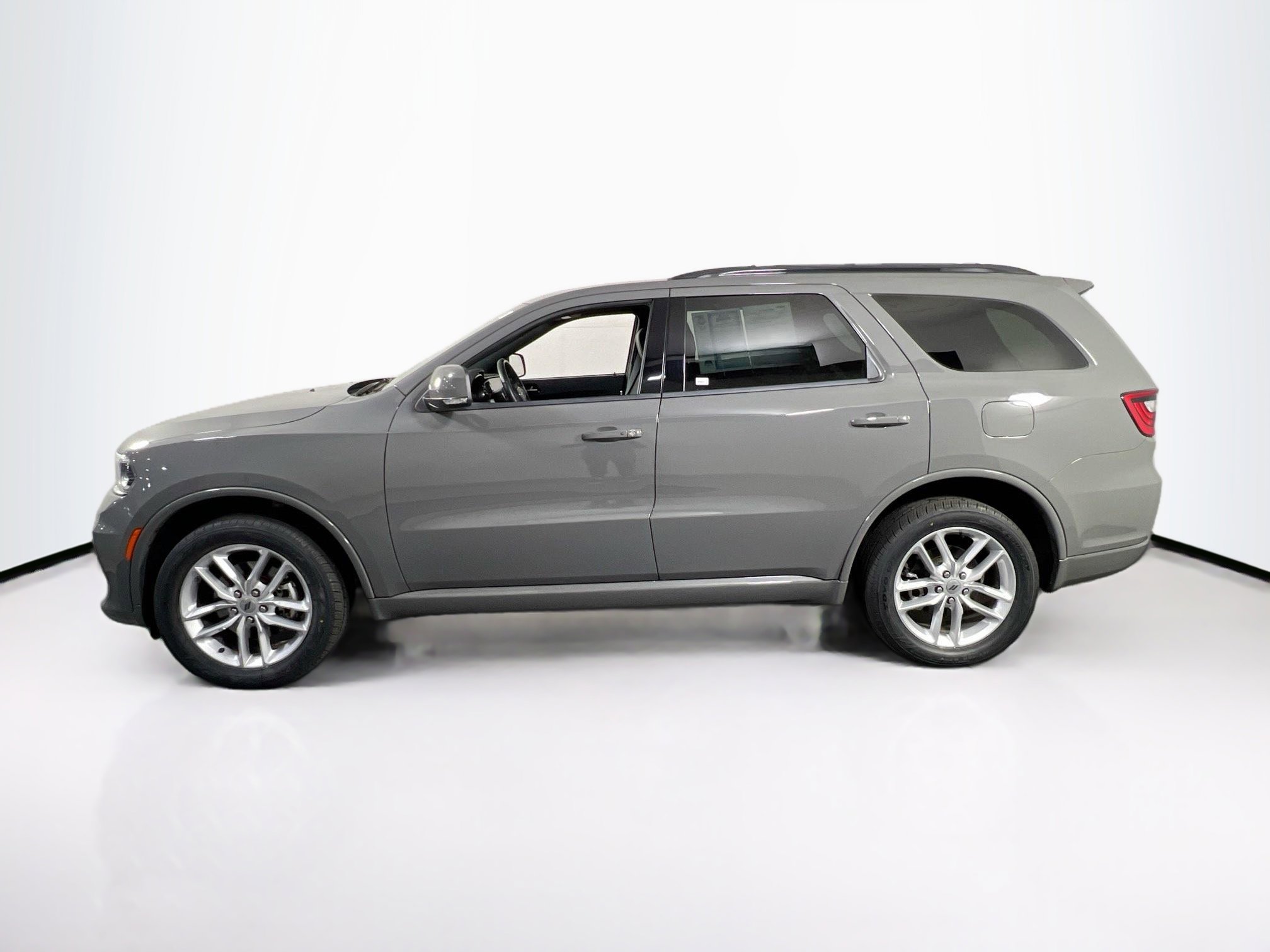 Used 2022 Dodge Durango GT image 8