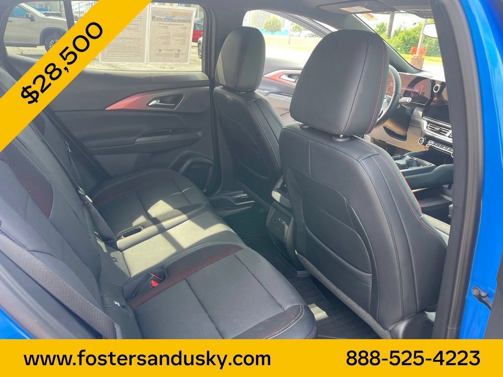 Used 2024 Chevrolet Equinox EV RS w/ LPO, Trailering Package FWD image 16