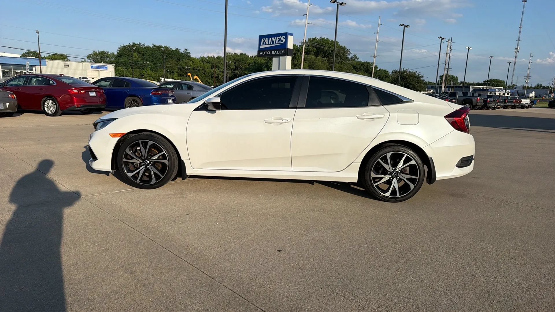 Used 2019 Honda Civic Sport image 8