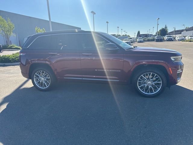 Used 2022 Jeep Grand Cherokee Summit w/ Advanced Protech Group IV image 6