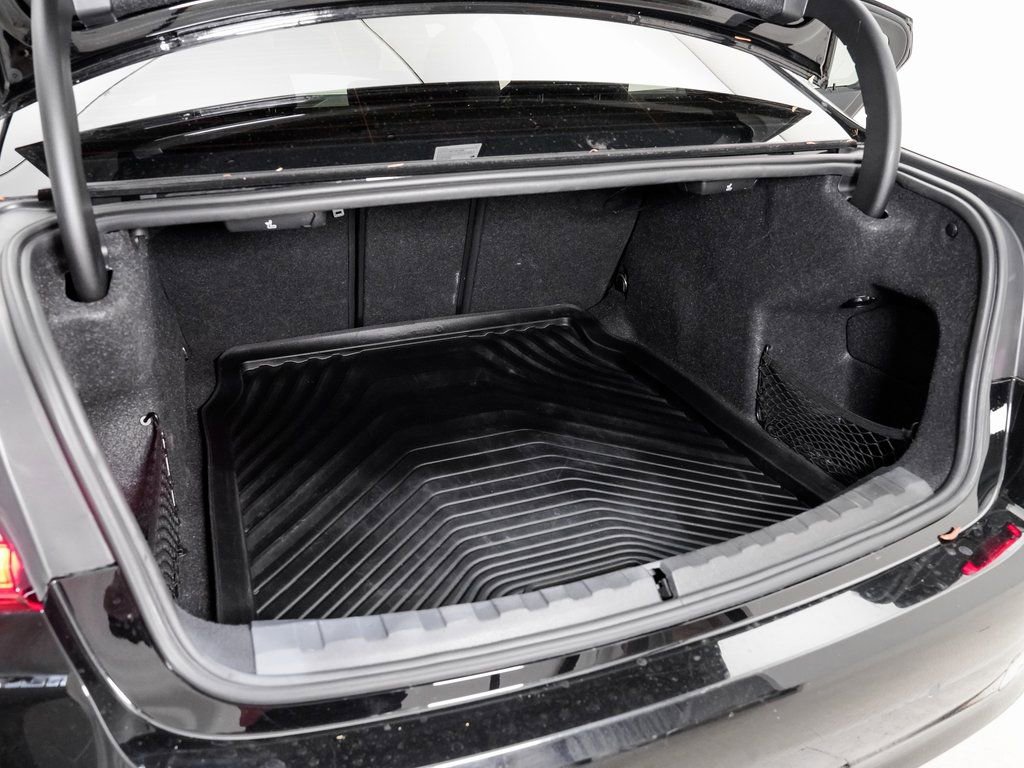 Used 2020 BMW 330i xDrive Sedan w/ Convenience Package image 26