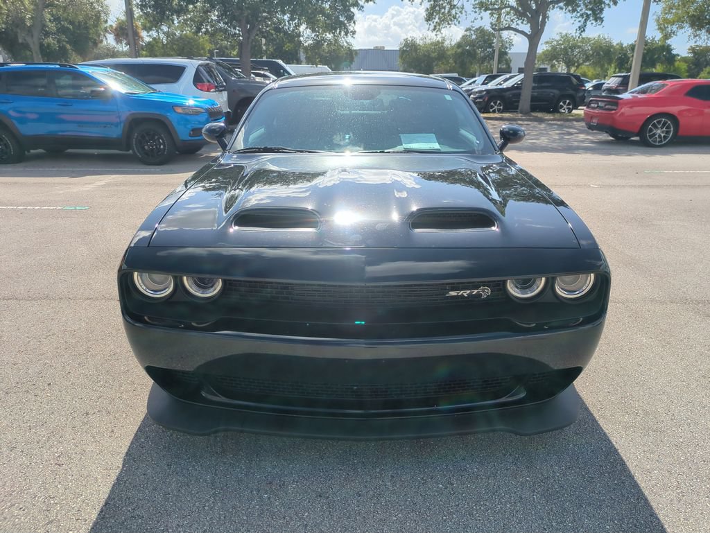 Used 2022 Dodge Challenger SRT Hellcat w/ Plus Package RWD image 4