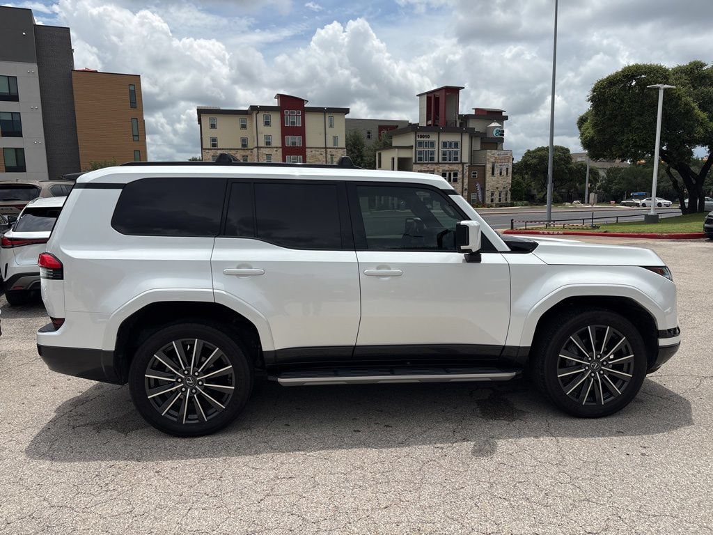 Used 2024 Lexus GX 550 w/ Accessory Package (Z1) AWD/4WD image 6