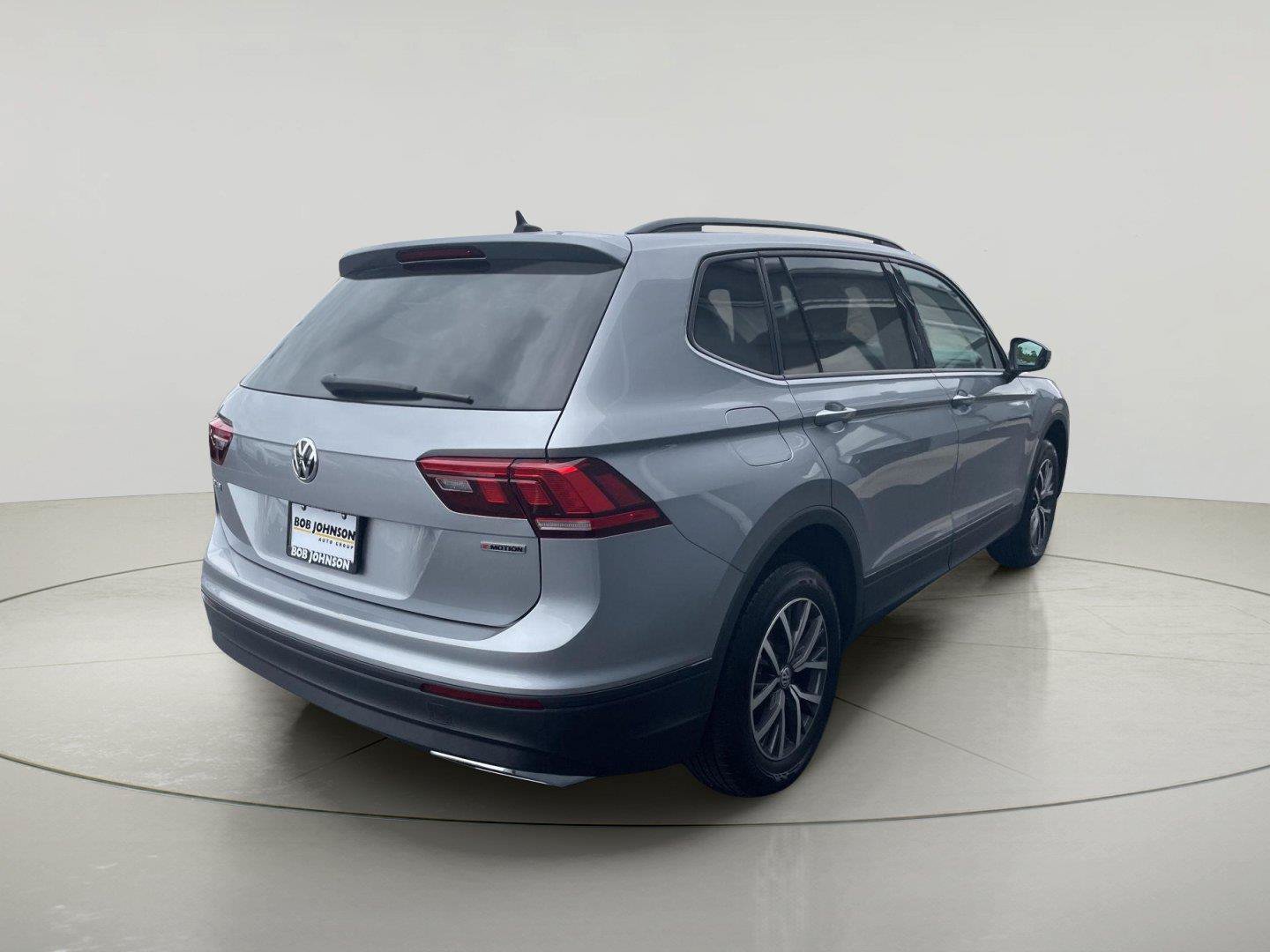 Used 2021 Volkswagen Tiguan S AWD/4WD image 7