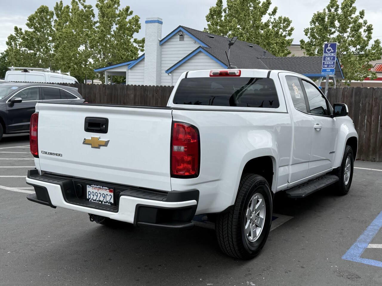 Used 2016 Chevrolet Colorado W/T w/ WT Convenience Package RWD image 5