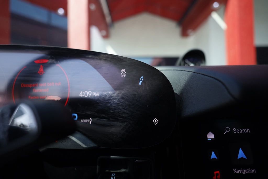 Used 2021 Porsche Taycan image 22