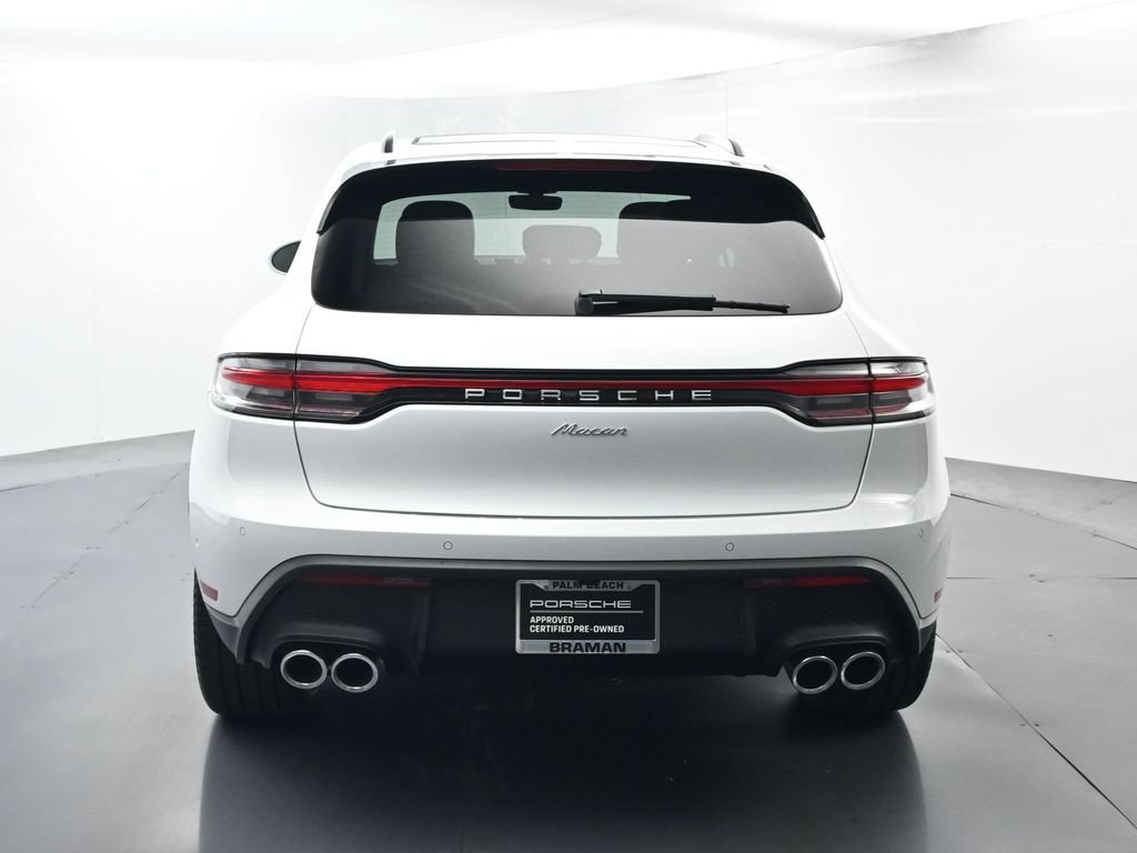 Certified 2025 Porsche Macan Turbo AWD/4WD image 13