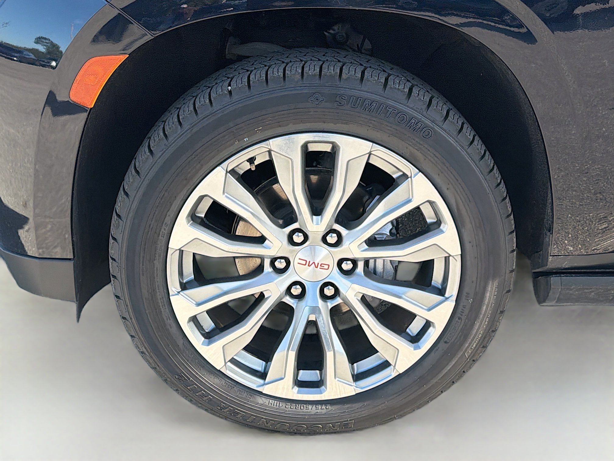 Used 2023 GMC Yukon Denali image 44