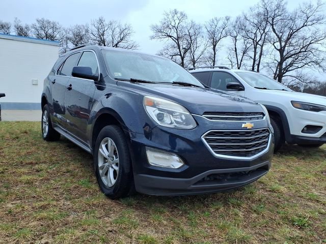 Used 2017 Chevrolet Equinox LT w/ Convenience Package AWD/4WD image 3