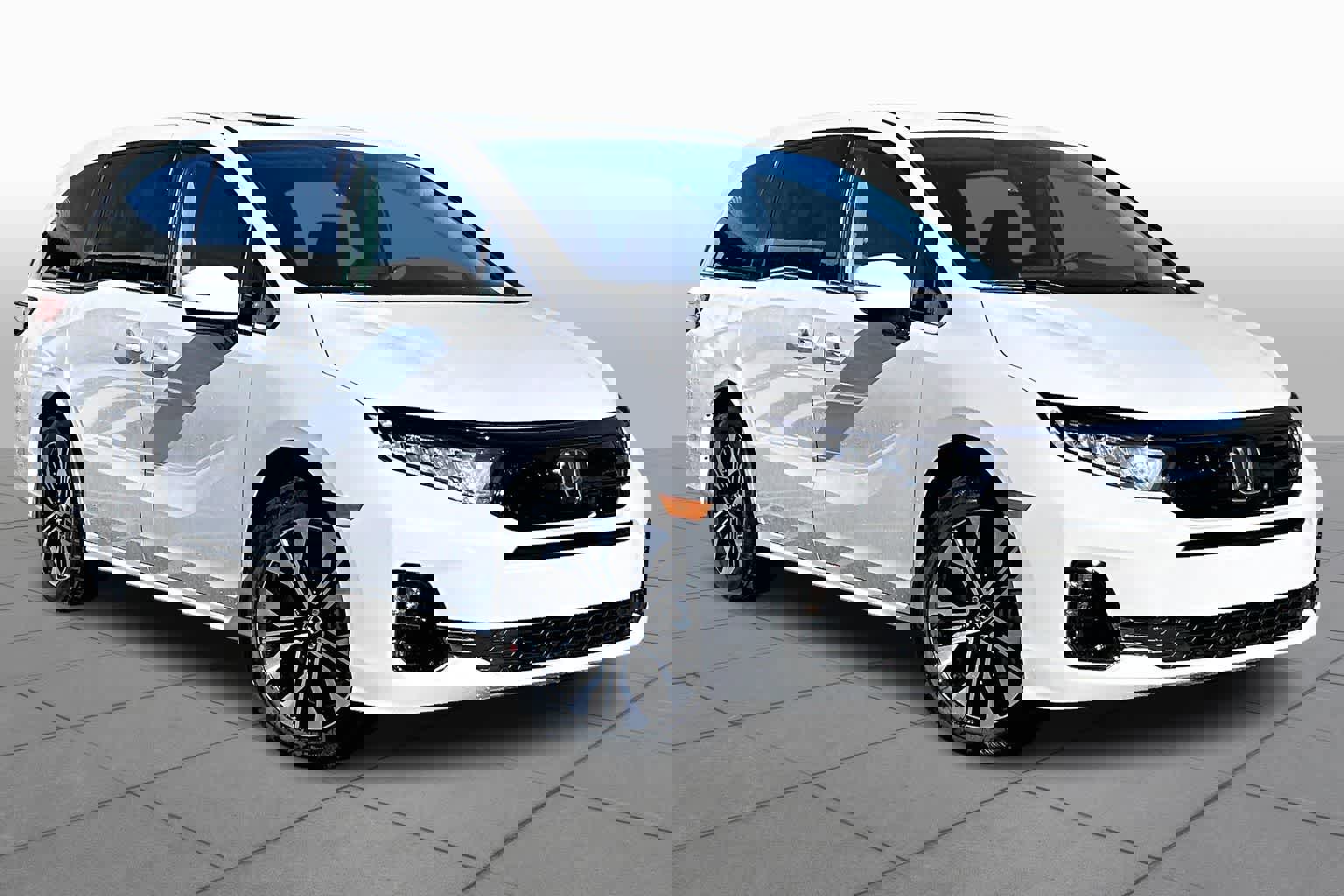 New 2026 Honda Odyssey Elite image 2