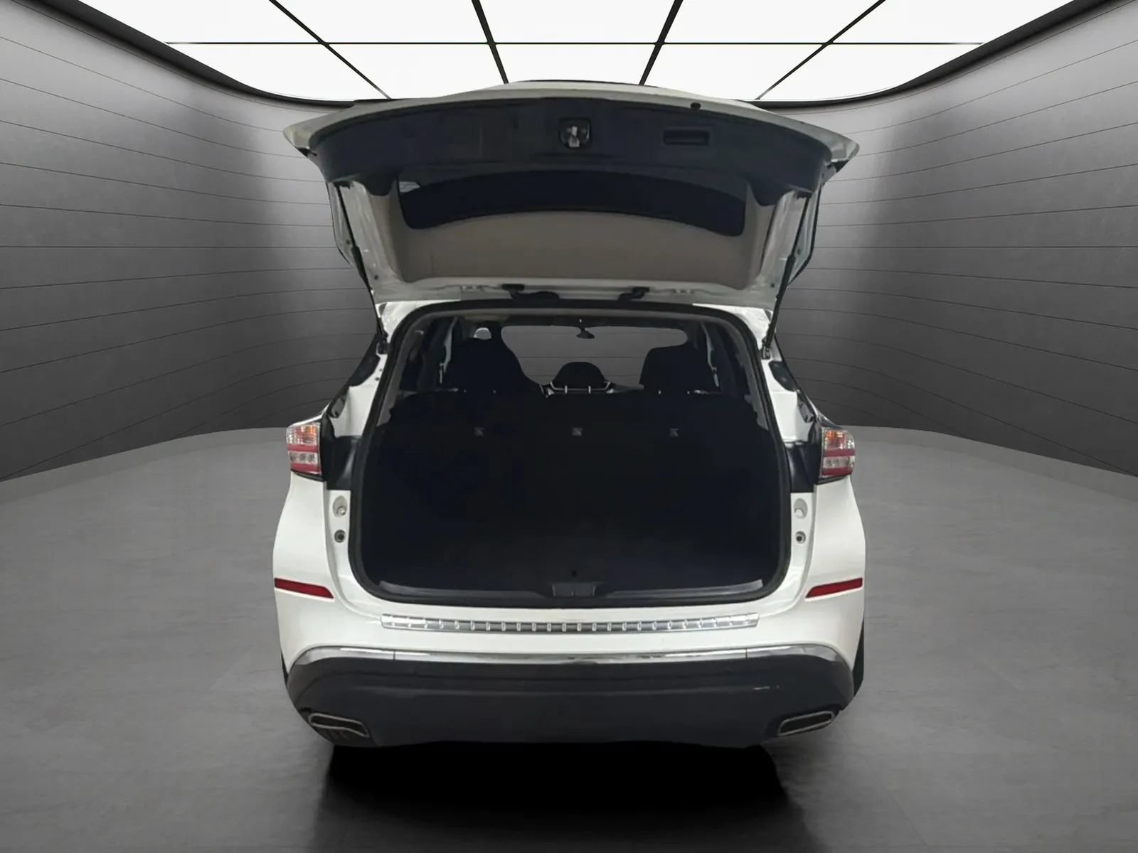 Used 2015 Nissan Murano S FWD image 19