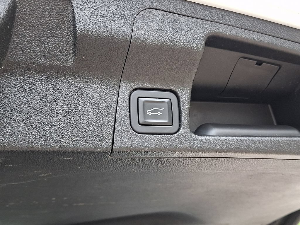 Used 2017 GMC Acadia SLT AWD/4WD image 29