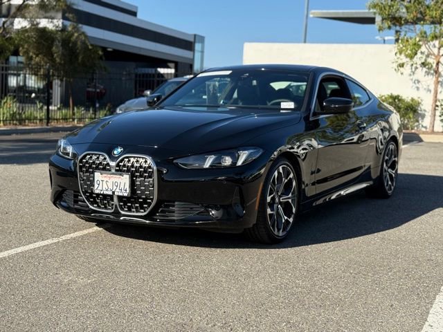 Used 2026 BMW 430i Coupe w/ Parking Assistance Package image 2