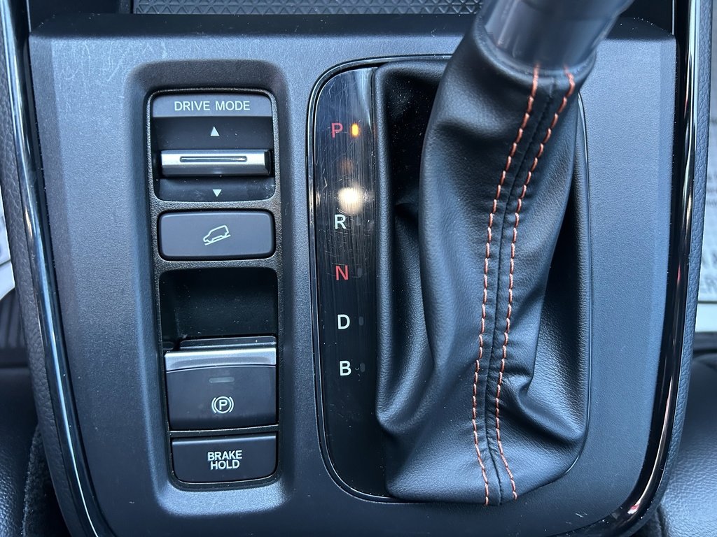 Used 2025 Honda CR-V Sport Touring image 19