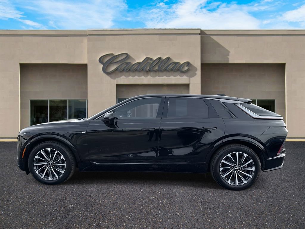 Certified 2024 Cadillac Lyriq Sport image 6