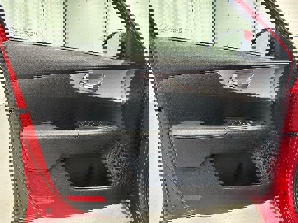 Used 2024 Kia Forte LXS image 8