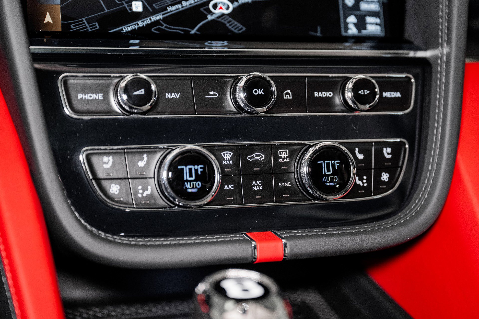 New 2025 Bentley Bentayga Extended Wheelbase image 52