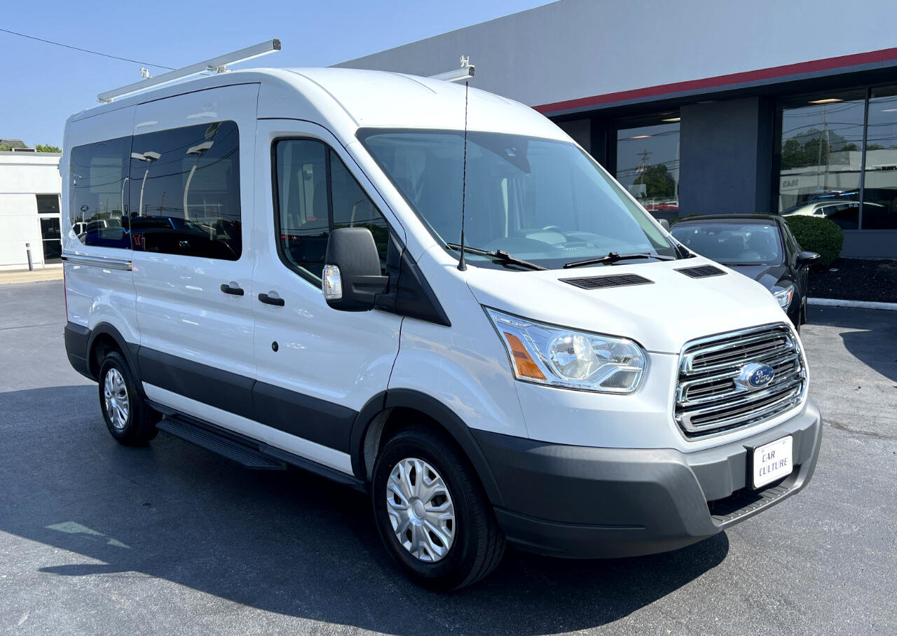 Used 2016 Ford Transit 150 XLT image 3